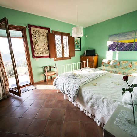 Le Tre Querce Bed and Breakfast Fiano Romano Exteriör bild