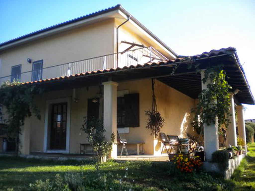 Le Tre Querce Bed and Breakfast Fiano Romano Exteriör bild